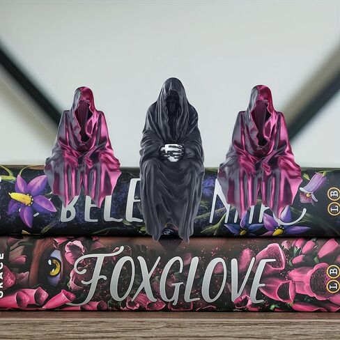 3 Pack Hallowen Gothic Decor Sitting Statue | Desktop 3D Printed Figure | 1Pack 4" Black & 2 Pack 2'' Purple Devil Hand Statues for Home Decoration in Saudi Arabia