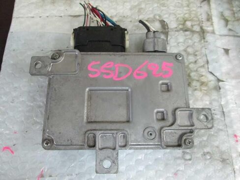 Engine ECM Control Module 2.4L Fits 14-15 Compatible with Mitsubishi Outlander 1860C223 in Saudi Arabia