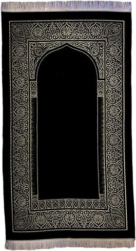 سجادة صلاة إسلامية مخملية سوداء فاخرة - جنماز ناعمة قابلة للطي لصلاح المسلم، سجادة صلاة محمولة بتصميم إسلامي أنيق - مثالية للسفر والحج والعمرة وهدية العيد in Kuwait