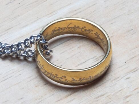Diamond Point Lord of The Rings Necklace Movie Jewelry Engraved Gold Plated Titanium Hypoallergenic Stainless Ring Pendant With Chain Necklace for Men Women Gift in Saudi Arabia