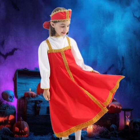 Cosplay Costume with Headdress, Folk Cosplay Performance in Saudi Arabia