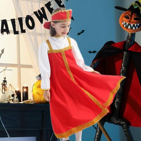Cosplay Costume with Headdress, Folk Cosplay Performance in Saudi Arabia