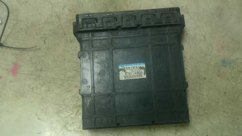وحدة التحكم في المحرك ECM 2WD تناسب 2004 04 متوافقة مع Mitsubishi Endeavour MN132652 in Saudi Arabia