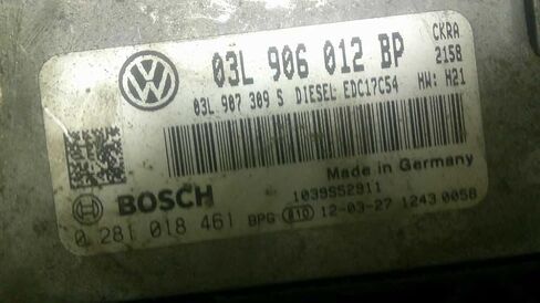 وحدة التحكم في المحرك ECM 2.0L تناسب 12 متوافقة مع Passat 03L 906 012 BP 03L906012BP in Saudi Arabia