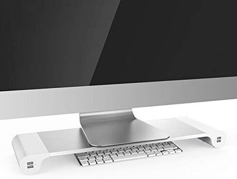 حامل شاشة سطح المكتب من سبائك الألومنيوم وشريط مساحة وحامل كمبيوتر محمول غير قابل للانزلاق مع 4 منافذ شحن USB لأجهزة iMac وMacBook Pro وAir (قابس أمريكي أبيض) in Kuwait