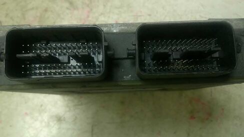 Engine ECM Electronic Control Module Fits 06-07 Compatible with Mazda 5 L3P6 18 881M L3P618881M in Saudi Arabia