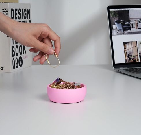 حامل مشبك ورق أسمنتي - موزع منظم مشبك ورق، حامل مشبك ورق خرساني لسطح المكتب، منظمات ديكور مكتب المكتب، وردي in Kuwait