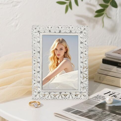 إطارات صور عتيقة مقاس 4 × 6، إطار معدني مع زجاج عالي الدقة مزخرف بالزهور لصور الزفاف والصور الشخصية، فكرة هدية فريدة من نوعها، هدايا عيد الحب/عيد الأم in Kuwait