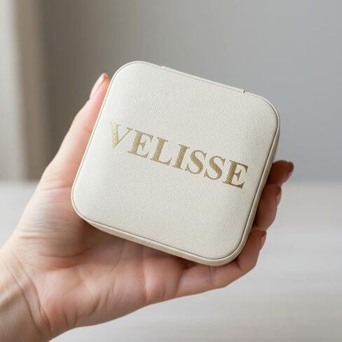 حقيبة مجوهرات السفر VELISSE - صندوق صغير لتنظيم المجوهرات من جلد البولي يوريثان للخواتم والأقراط والقلائد - منظم مجوهرات صغير الحجم للسفر للنساء، صندوق مجوهرات محمول هدية لها in Saudi Arabia