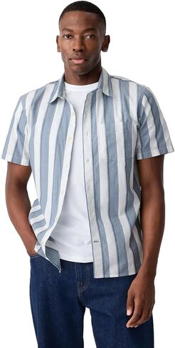Gap Men's Slim Fit Stretch Poplin Short Sleeve Shirt in Saudi Arabia