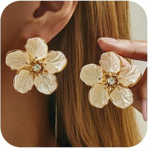 Dainty Textured Shell Flower Crystal Gold Earrings for women Trendy Exquisite Sparkly Cubic Zircon Stud Earring Y2K Prom Party Floral Jewelry Gifts in Kuwait