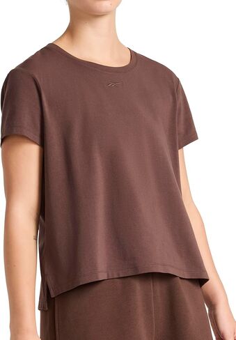 Reebok Women's Embroidery Hit Graphic Crewneck T-Shirt, Standard Fit, Lightweight Stretch Cotton Fabric in Saudi Arabia