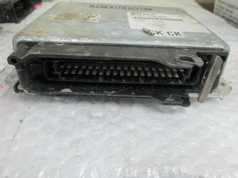 1989-1993 Compatible with Volvo 240 740 940 Engine Control Module 9 146 223 9146223 in Saudi Arabia
