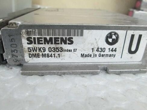 وحدة التحكم في المحرك ECM تناسب 97-98 متوافقة مع BMW 328i 528i 1 430 144 1430144 in Saudi Arabia