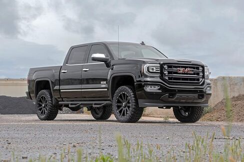 Rough Country 3.5" Knuckle Lift Kit w/N3 Struts for 07-13 Chevy/GMC 1500-11932 in Saudi Arabia