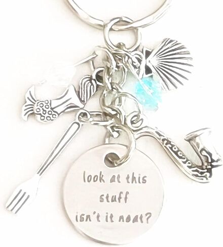 انظر إلى هذه الأشياء أليس هذا أنيقًا وسلسلة مفاتيح فضية ساحرة وإكسسوارات حورية البحر الصغيرة هدية أرييل للأميرة المفعمة بالأمل والحلوة التي أبيعها للنساء in Kuwait