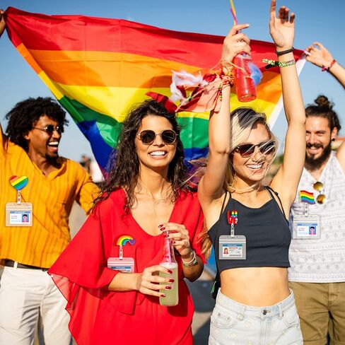 Gueevin 4 قطع قوس قزح شارة بكرة قوس قزح شارة حامل قابل للسحب معرف شارة بكرة LGBT شارة حامل مع مشبك التمساح الدوار للنساء الرجال مكتب مفتاح بطاقة اسم العلامة، 4 أنماط in Kuwait
