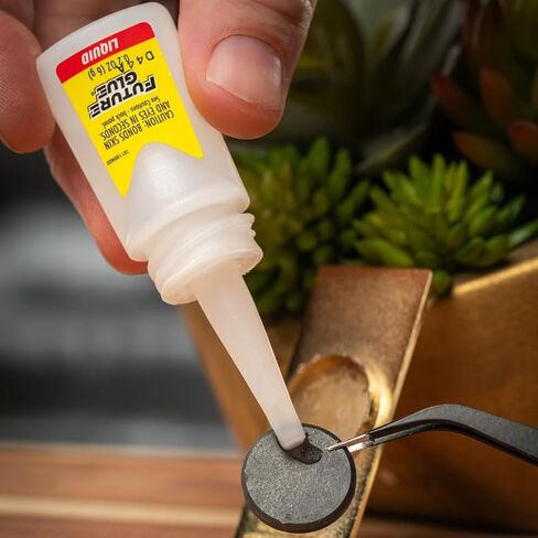 صمغ المستقبل - صمغ احترافي عالي الأداء، زجاجة 6 جرام، شفاف - ترابط فوري، يعمل على الأسطح المتسخة والدهنية، مقاوم لدرجة الحرارة والمواد الكيميائية (عبوة من قطعة واحدة) in Kuwait