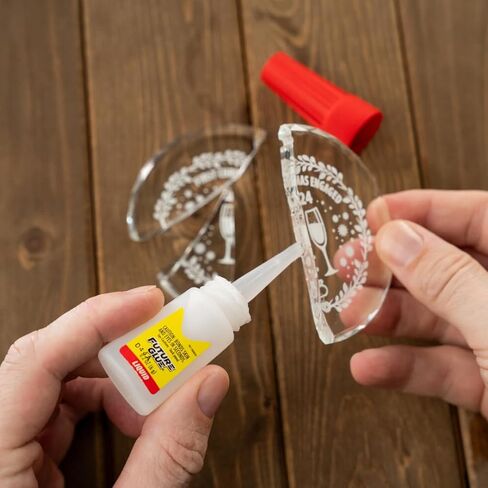 صمغ المستقبل - صمغ احترافي عالي الأداء، زجاجة 6 جرام، شفاف - ترابط فوري، يعمل على الأسطح المتسخة والدهنية، مقاوم لدرجة الحرارة والمواد الكيميائية (عبوة من قطعة واحدة) in Kuwait