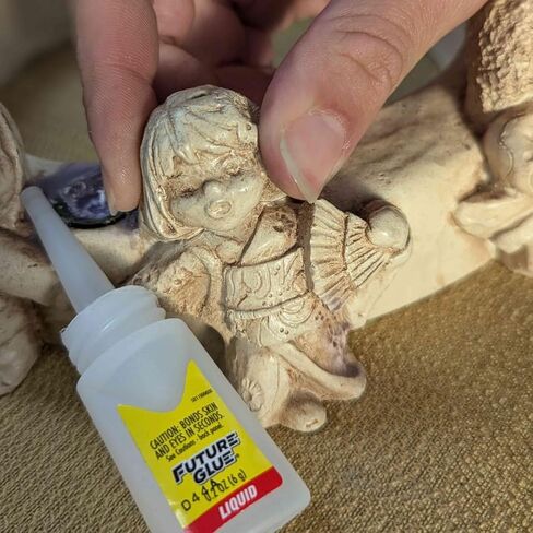 صمغ المستقبل - صمغ احترافي عالي الأداء، زجاجة 6 جرام، شفاف - ترابط فوري، يعمل على الأسطح المتسخة والدهنية، مقاوم لدرجة الحرارة والمواد الكيميائية (عبوة من قطعة واحدة) in Kuwait