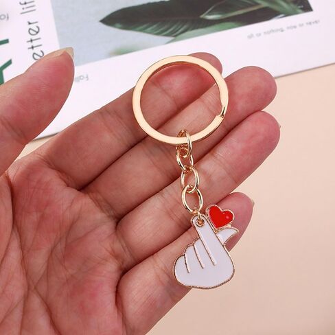 سلسلة مفاتيح على شكل قلب بإصبع محظوظ، سحر يد الحب بالمينا الذهبية، إكسسوارات عصرية رائعة للأزواج، هدية تذكارية للحب المتبادل، قلادة متعددة الوظائف in Kuwait