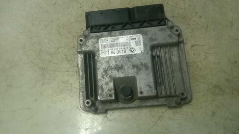 وحدة التحكم في المحرك ECM 2.0L تناسب 2012 12 متوافقة مع VW CC 06J 907 309 B 06J907309B in Kuwait