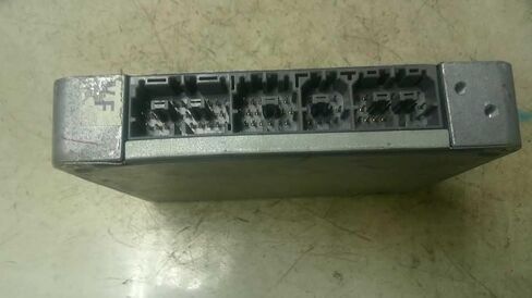 Engine ECM Control Module 2WD Fits 92-93 Compatible with Toyota 4 Runner 89661-35720 8966135720 in Saudi Arabia