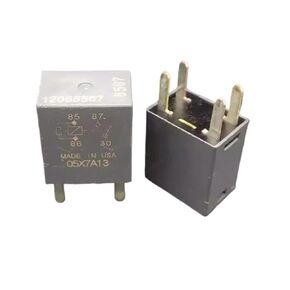 10 قطعة/الوحدة التتابع 12088567 12 فولت 4 دبابيس مرحل السيارة in Kuwait