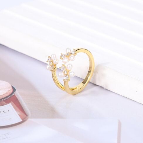 Dainty Flower Ring for Women, Adjustable Pearl Open Statement Ring Sparkling Cubic Zirconia Daisy Jewelry Accessories for Women in Saudi Arabia