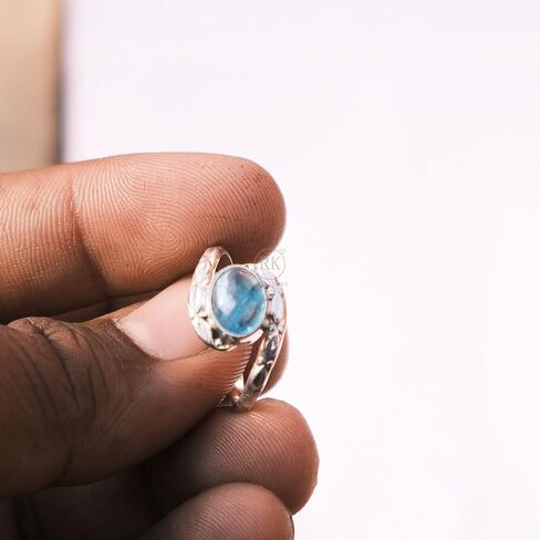 Natural Blue Kyanite 925 Sterling Siilver Handmade Design Boho Promise Engagement Ring Gift Jewelry For Her in Saudi Arabia