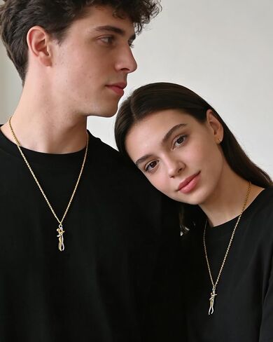 زوجين المعانقة قلادة اثنين منغم حنون زوجين عناق القلائد عيد الحب الحب عناق قلادة قلادة زوجين قلادة له ولها هدايا عيد الحب لصديقها صديقة in Kuwait