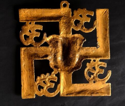 NANNUDECO Brass Wall Hanging Decorative Sculptures Home Accents Article Room decor Ganesha,OM Swastik 8 Inch size (1, OM Swastik, 8 inch) in Saudi Arabia