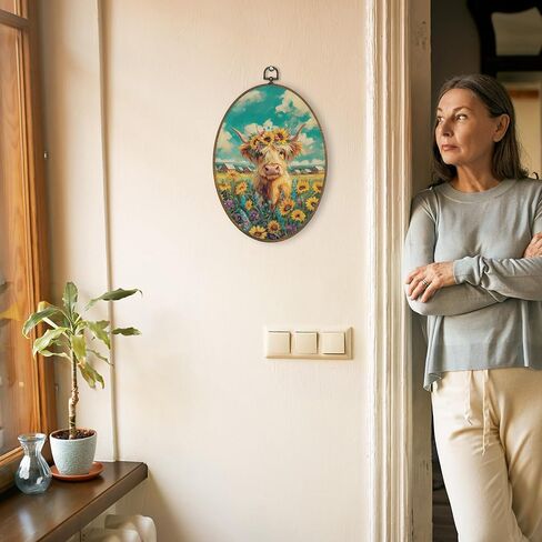 XBBMGG Highland Cow Sunflower Wall Art Decor, Rustic Farm Cow Floral Oval Wall Hanging Decor, Farmhouse Country Animal Framed Canvas Prints for Home Living Room Bedroom Decorations, 8.6x11.4inch in Kuwait