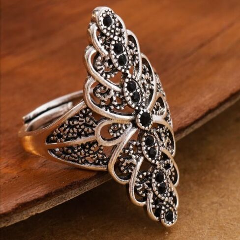 Simple Black Zirconia Filigree Open Adjustable Ring for Women Party Banquet Unique Jewelry in Saudi Arabia