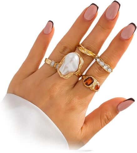 Chunky Baroque Pearl Knuckle Rings Set,Charming Dainty Crystal Pearl Personalized Joint Ring,Vintage Plated Gold Flower Midi Rings Set for Women in Kuwait