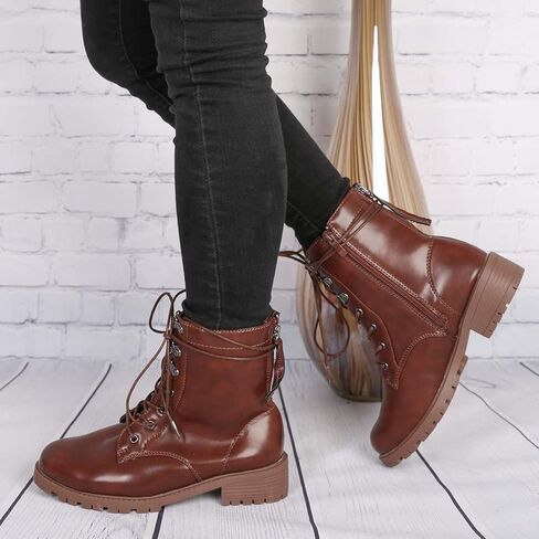 حذاء RF ROOM OF FASHION نسائي برباط وكعب منخفض من الكاحل إلى منتصف الساق القتالية in Kuwait