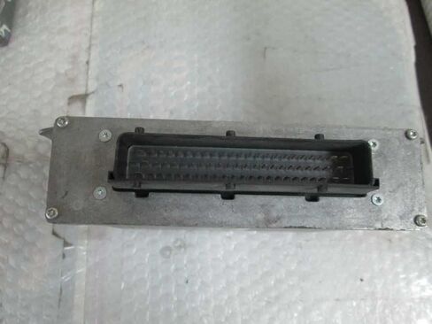 Engine ECM Electronic Control Module Trionic 4 Cylinder Fits 02 SAAB 9-5 5169032 in Saudi Arabia