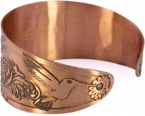 سوار من النحاس الصلب مع طائر طنان وزخارف نباتية، سوار الكفة المدبب ذو الطراز الريفي العتيق in Kuwait