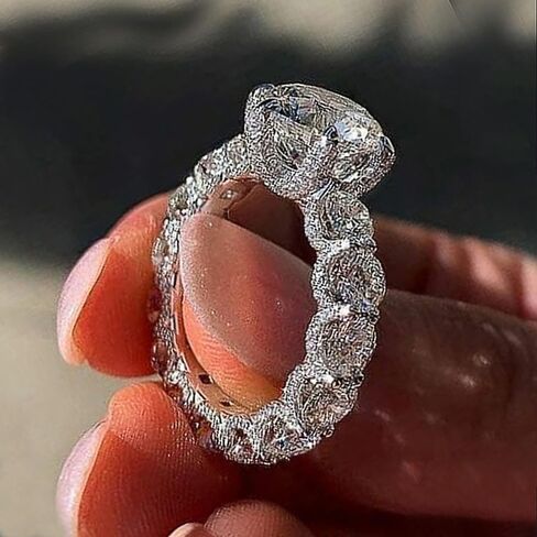 Luxury Round Cubic Zirconia Rings for Women Bridal Wedding Band in Saudi Arabia