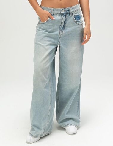 Rsq Womens Low Rise Ultra Baggy Jeans in Saudi Arabia