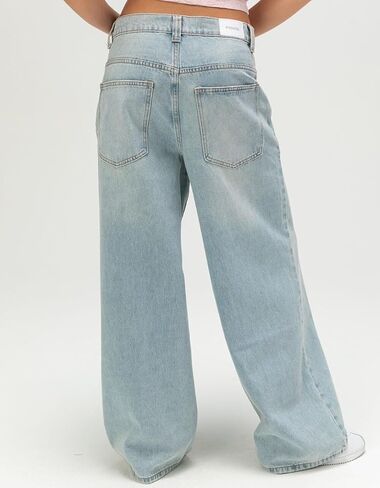 Rsq Womens Low Rise Ultra Baggy Jeans in Saudi Arabia
