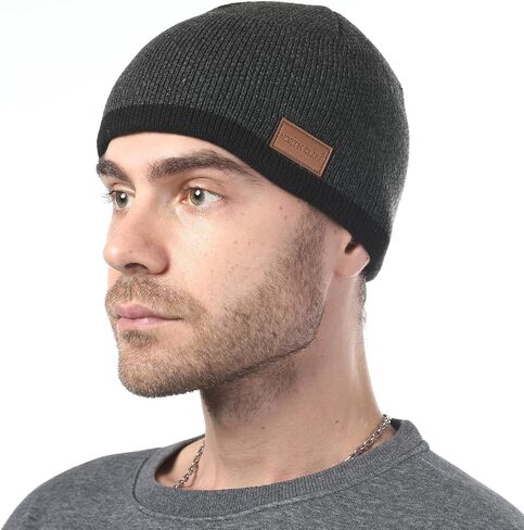 مجموعة من 4 قبعات شتوية للجنسين قبعات متماسكة دافئة للجري والتزلج وركوب الدراجات (قطعتان باللون الأسود + قطعتان باللون الرمادي الداكن) in Kuwait