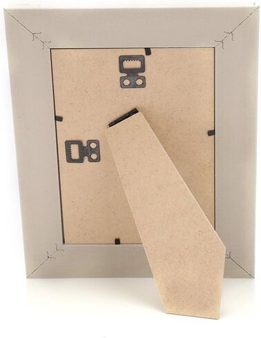 6x8 Inches Vintage Feel Rustic Picture Frame for Tabletop or Wall Hanging with Glass Front (6x8, White) in Kuwait