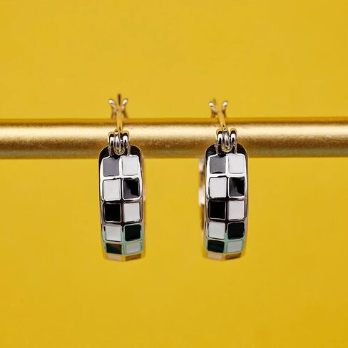 Trendy Black/White Checkered Hoop Earrings for Women New Jewelry in Saudi Arabia