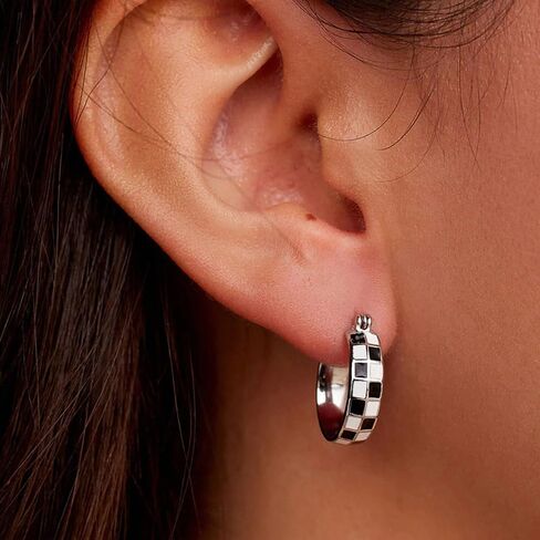Trendy Black/White Checkered Hoop Earrings for Women New Jewelry in Saudi Arabia