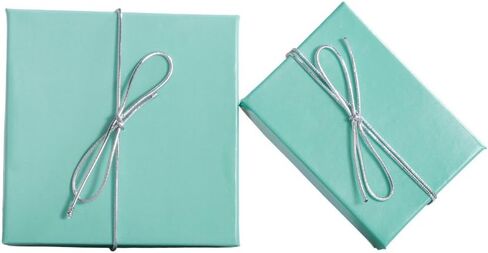 أقراط متدلية مرسومة يدويًا على شكل دب الباندا صُنعت في الولايات المتحدة الأمريكية بواسطة Sienna Sky si869 in Kuwait