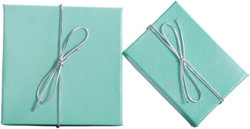 أقراط متدلية مرسومة يدويًا على شكل دب الباندا صُنعت في الولايات المتحدة الأمريكية بواسطة Sienna Sky si869 in Kuwait