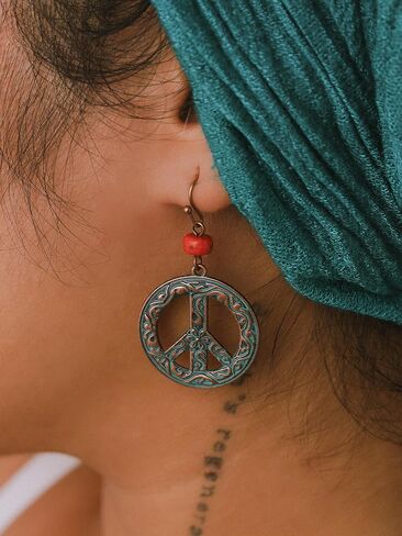 MINACHI Vintage Boho Hippie Peace Sign Dangle Drop Earrings, Bohemian Hippie Jewelry Gift for Women in Saudi Arabia