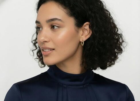 SUENA BARCELONA 14K Gold Plated Twisted Hoop Earrings for Women – 15mm (0.6") Small Dainty Chunky Hoops, Lightweight Hypoallergenic Rope Huggie Earrings, Secure Snap Closure | Spain Mediterranean Style, Elegant Gift for Her in Saudi Arabia