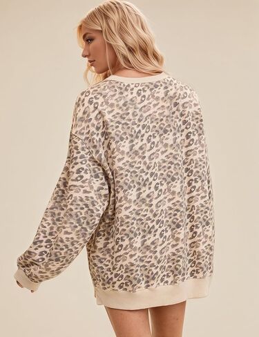سويت شيرت نسائي من OLAPTA بنقشة الفهد مقاس كبير وأكمام طويلة مطبوع عليه الفهد بلوفر صوف علوي ملابس خريفية عصرية 2000 ثانية (متوسط، بيج) in Kuwait